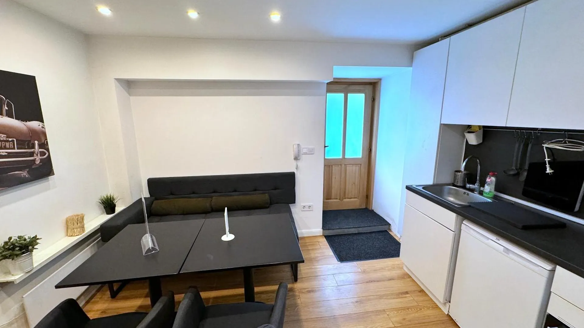 Antim Boutique Apartments Sofie Aparthotel